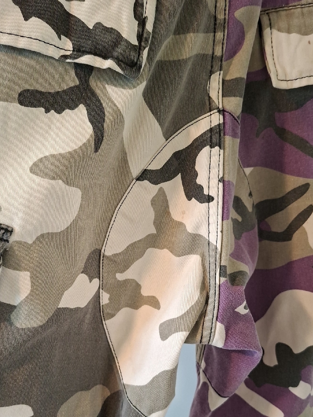 Purple/Black/White Classic Camo Cargo Pants w/ Adjustable Waist/Ankles (Size S) - Picture 8 of 8
